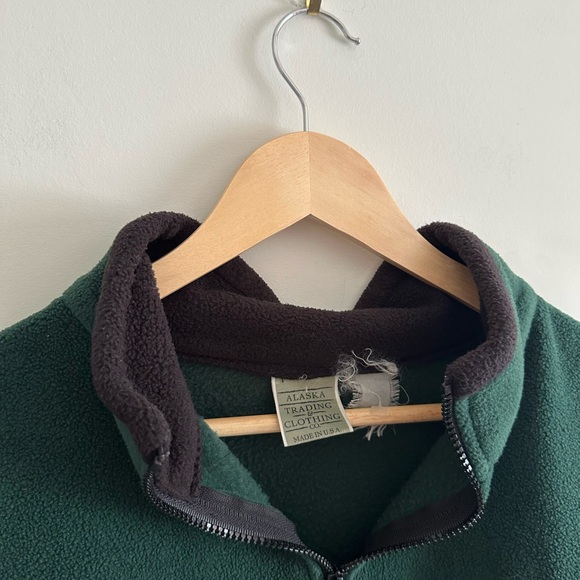 alaska vintage 90s forest green fleece 🌳 - Picture 4 of 4